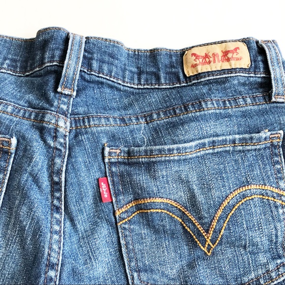 Levi’s 524 super low stretch cut off shorts - Picture 5 of 6